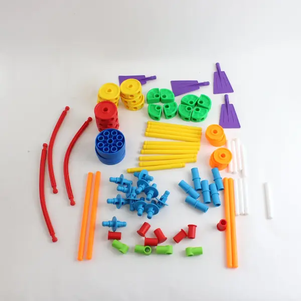 Tinkertoy Wonder Builder Basic Fun 15 Model Classic Building Set in Box, 2021