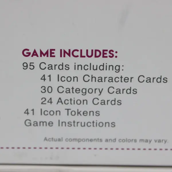 Buffalo Games ICONS Women Who Play To Win Card Game Complete Used