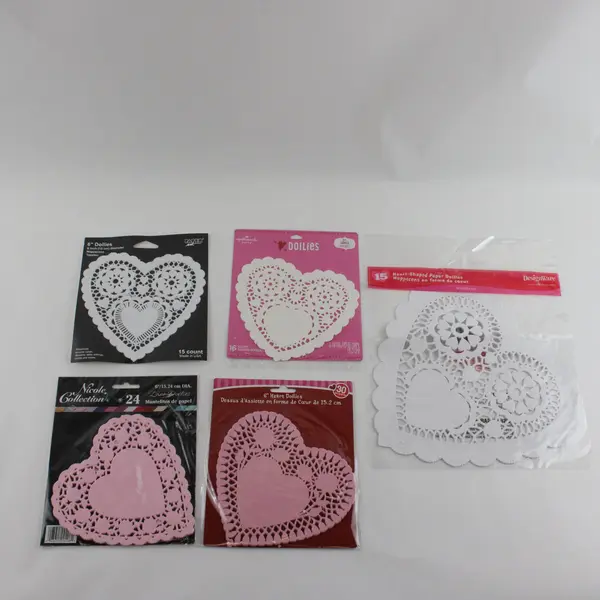 Lot of 5 Packs of Heart-Shaped Paper Doilies, Pink & White, New