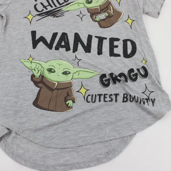 Kid's Lucasfilm  Star Wars Baby Yoda Grogu T-Shirt Size M (7-9)