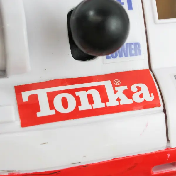 2001 Tonka Rescue Helicopter Power Winch  Hasbro Lights Sound 