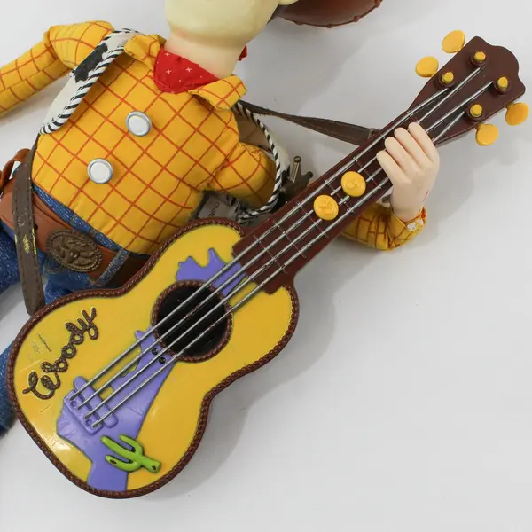 Mattel 1999 Toy Story 2 Singing Woody Doll w/ Guitar Hat Holster 16in