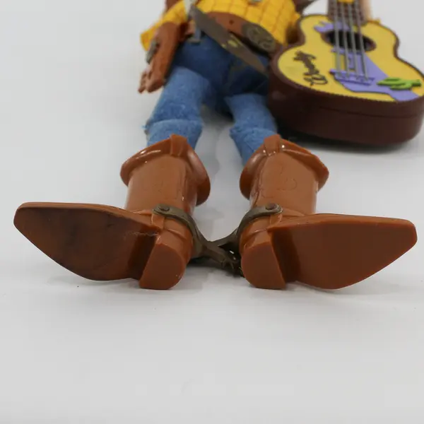 Mattel 1999 Toy Story 2 Singing Woody Doll w/ Guitar Hat Holster 16in
