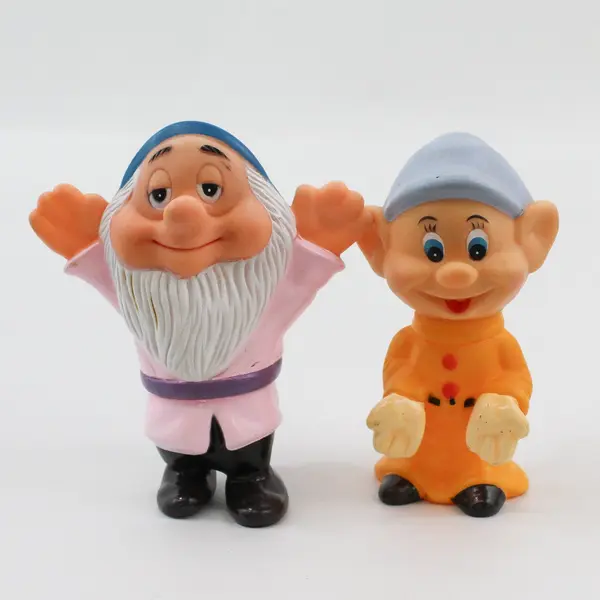 Vintage Disney Seven Dwarfs Rubber Squeaky Toys Complete Set