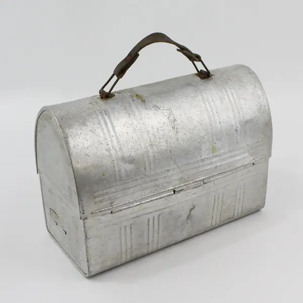 Vintage 1960's Silver Retro Aladdin Dome Camelback Top Lunch Box No Thermos