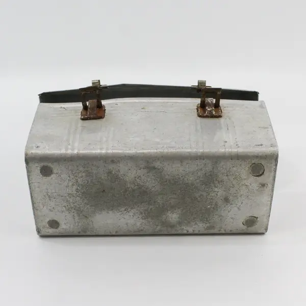 Vintage 1960's Silver Retro Aladdin Dome Camelback Top Lunch Box No Thermos