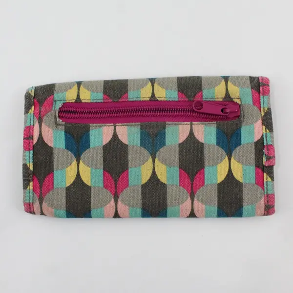 KAVU Trifold Canvas Wallet Clutch Geometric Pattern Logo Patch