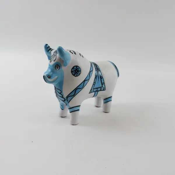 Peruvian Pucara Bull Ceramic Hand Painted Blue White Floral M. Fett Lima Peru
