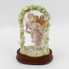 Roman Seraphim Classics Cassandra Heavenly Beauty Music Box 96692