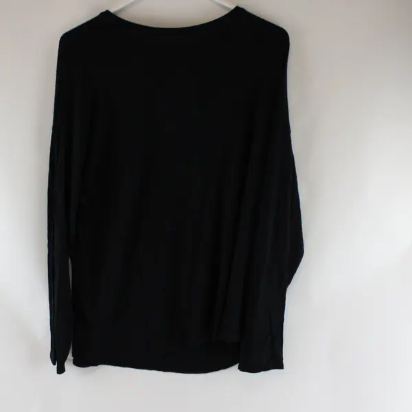 GAP Solid Black Long-Sleeved T-Shirt Women's XL