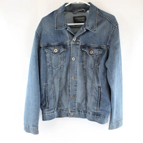 Signature by Levi Strauss Medium Wash Denim Jacket Women's Large