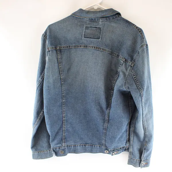 Signature by Levi Strauss Medium Wash Denim Jacket Women's Large
