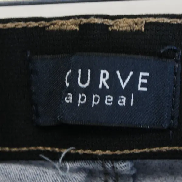 Curve Appeal Long Mid-Rise Denim Shorts Women's Size 2