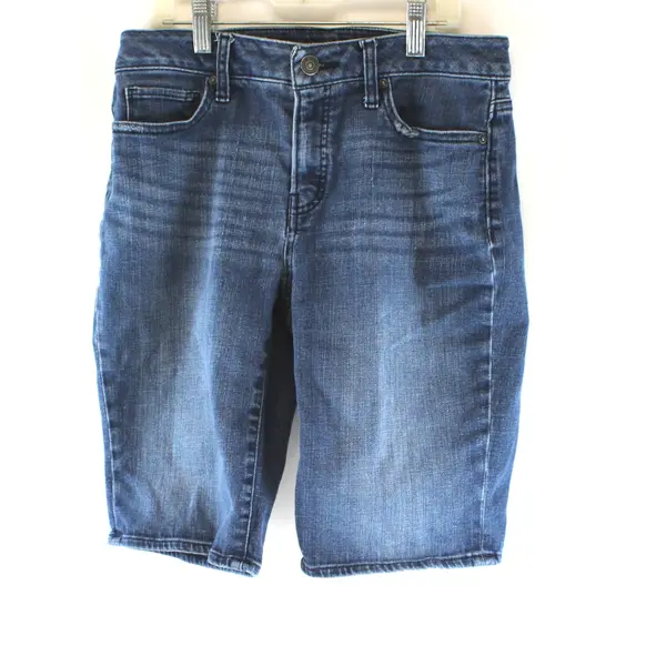 Chico's So Slimming Girlfriend Denim Shorts Medium Wash Women's Size 2