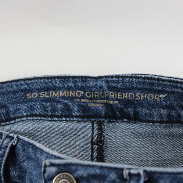 Chico's So Slimming Girlfriend Denim Shorts Medium Wash Women's Size 2