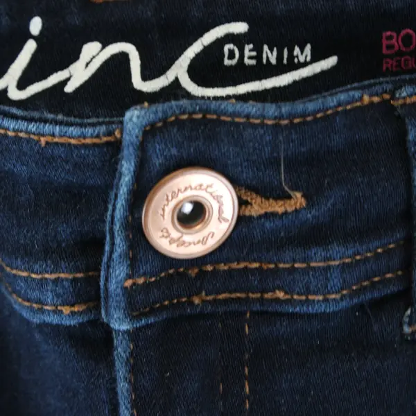 I.N.C. International Concepts Low-Rise Dark Wash Bootcut Jeggings Womens 4S