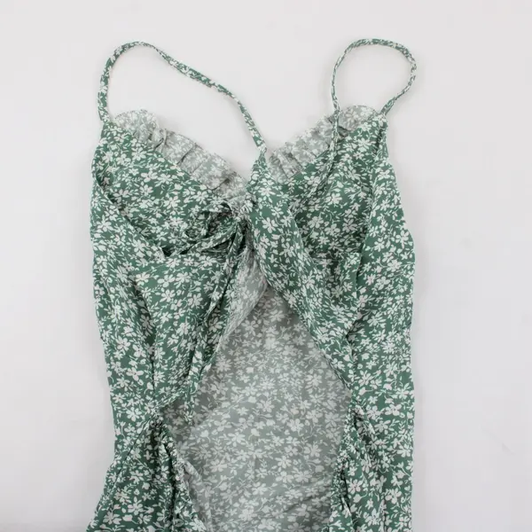 Romwe Green and White Floral Sundress Size Large