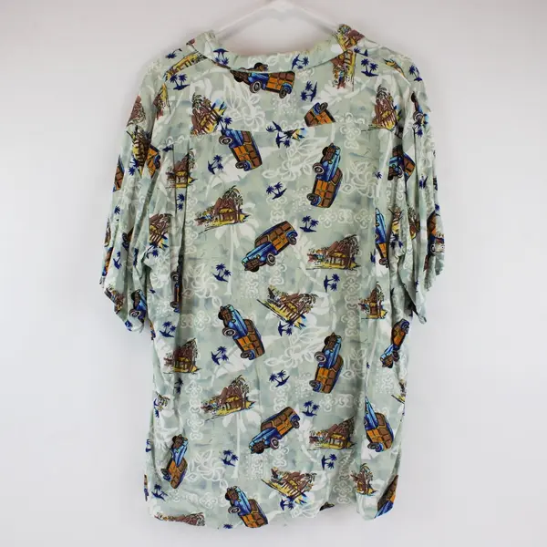 Vintage Woodie Station Wagon Print Men's Medium Button-Up Shirt