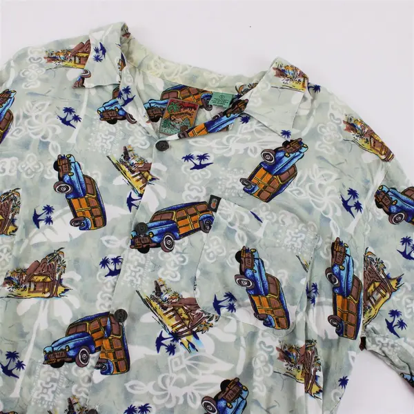 Vintage Woodie Station Wagon Print Men's Medium Button-Up Shirt