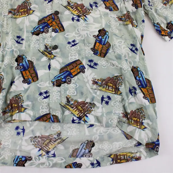 Vintage Woodie Station Wagon Print Men's Medium Button-Up Shirt