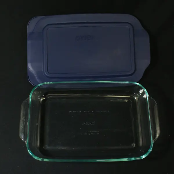 Vintage Pyrex 232 Clear Glass Rectangle Casserole Dish w/ Blue Lid