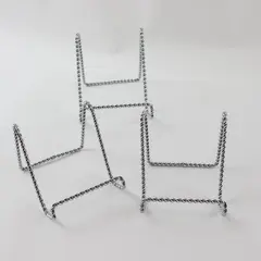 Lot of 4 Unbranded Twisted Wire Metal Display Easels Plate Stands