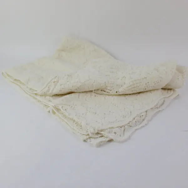 Lot of 3 Red Off-White Crochet Lace Tablecloths DIY Fabric Upcycling FLAWED