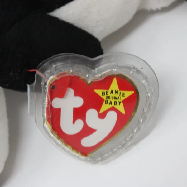 1996 Ty Beanie Baby Waves Orca Whale Retired w/ Tag Protector