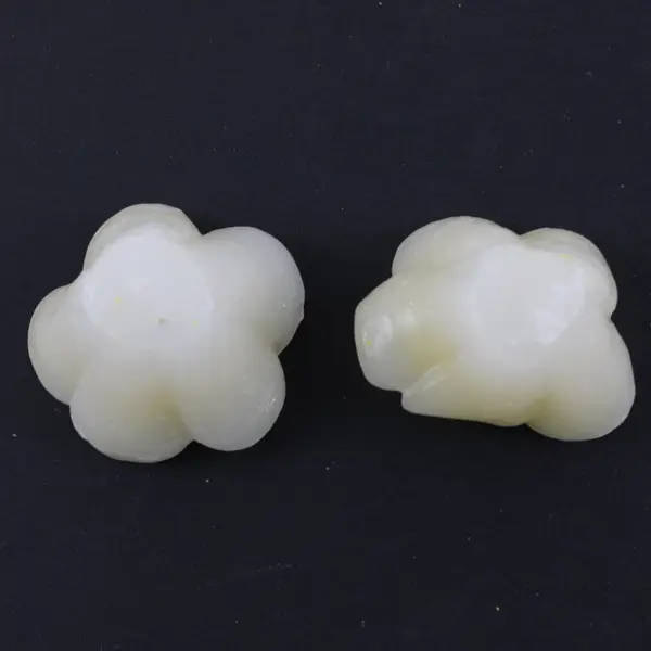 Lot of 14 Cream Flower Shaped Candles Sparkly Yellow Centers