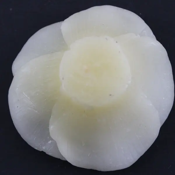 Lot of 3 Ivory Poppy-Inspired Decorative Candles