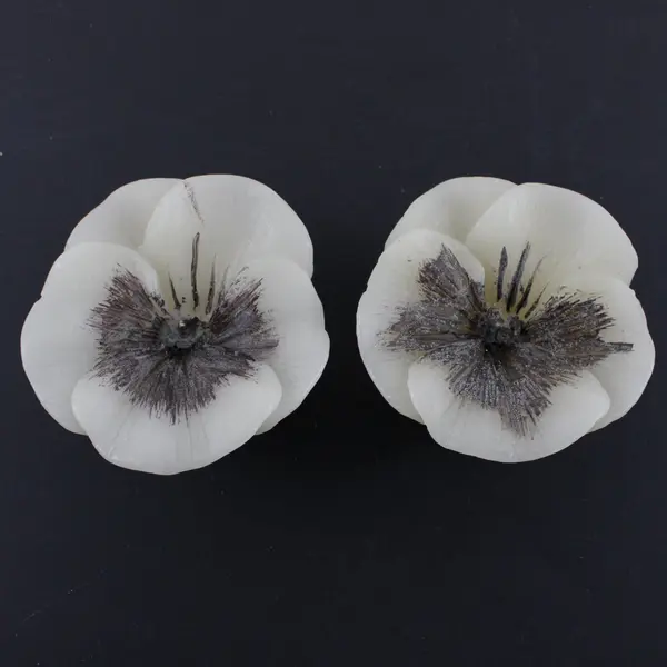 Lot of 3 Ivory Poppy-Inspired Decorative Candles