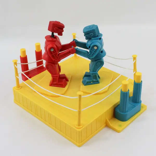 2001 Mattel Rock 'Em Sock 'Em Robots Boxing Ring Game 