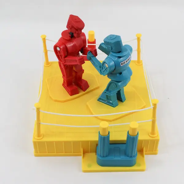 2001 Mattel Rock 'Em Sock 'Em Robots Boxing Ring Game 