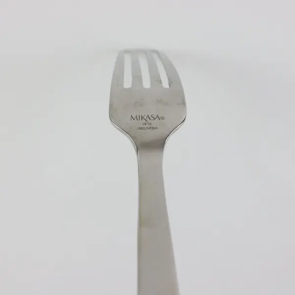 Mikasa Flatware Clover Pattern 18/10 SS Dinner Fork 8.25" Long Good