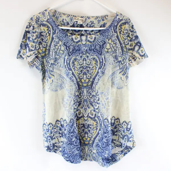 World Unity Women's Medium Bedazzled Paisley Blue Green Yellow T-Shirt