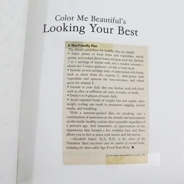 Color Me Beautiful's Looking Your Best Mary Spillane Christine Sherlock 1995 PB