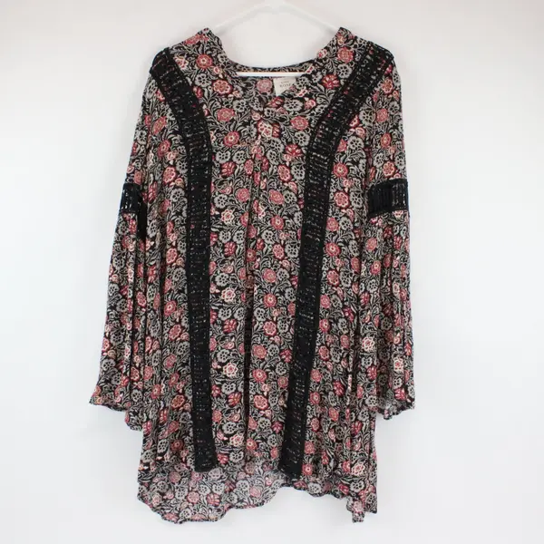 Knox Rose Women's Black Red Cream Floral Boho Tunic Blouse V-Neck Sz M
