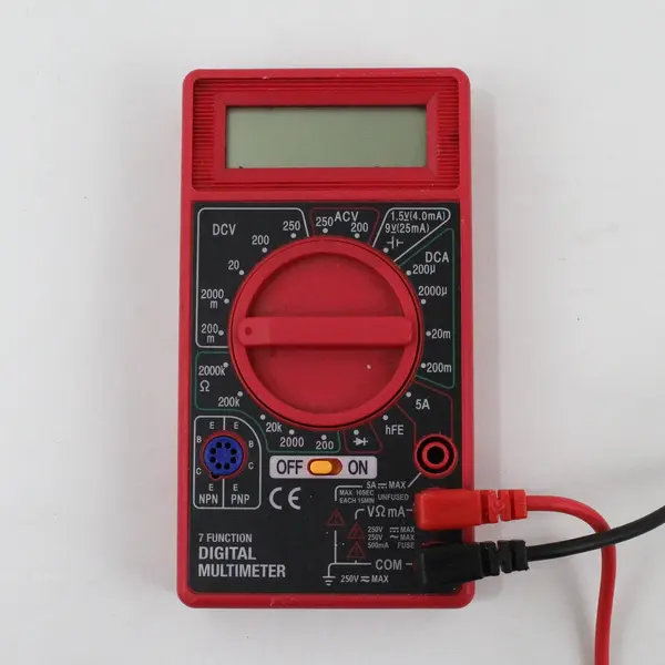  7 Function Digital Multimeter 63758 w/ Leads