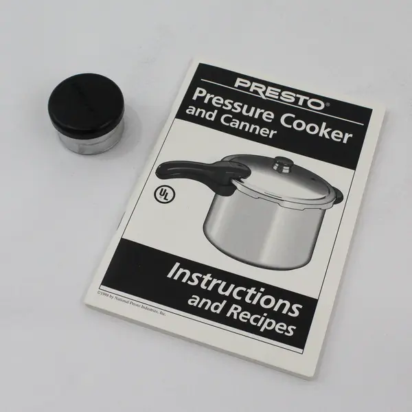 Vintage Presto 4 Qt Pressure Cooker 01282 W/ Weighted Jiggler