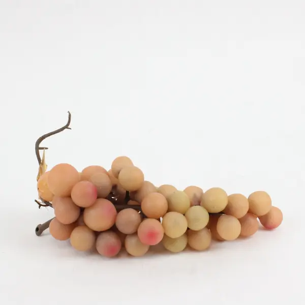 Lot of Assorted Unbranded Plastic Grapes Home Decor Craft Centerpieces