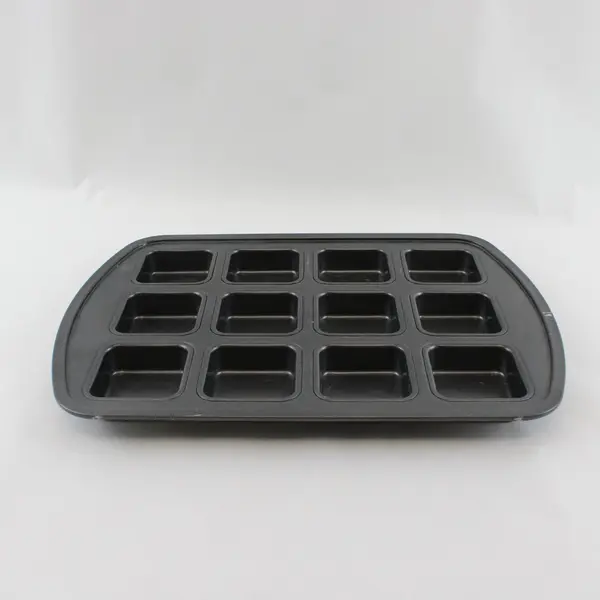 Pampered Chef 1544 Nonstick Square Muffin Brownie Pan 12 Cup Bakeware