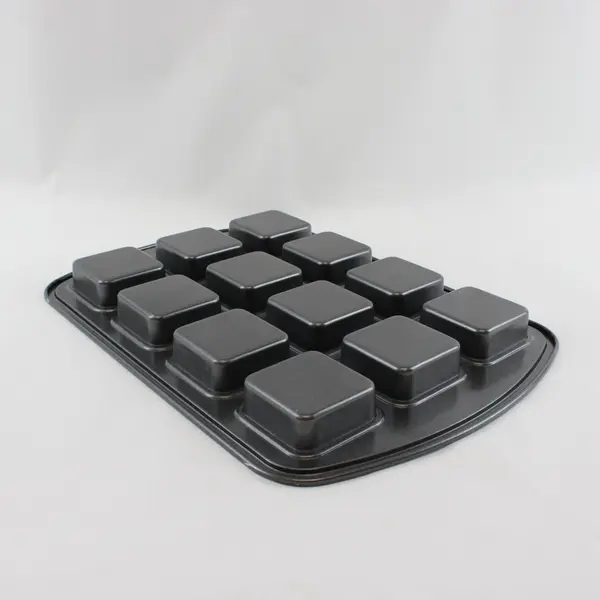 Pampered Chef 1544 Nonstick Square Muffin Brownie Pan 12 Cup Bakeware