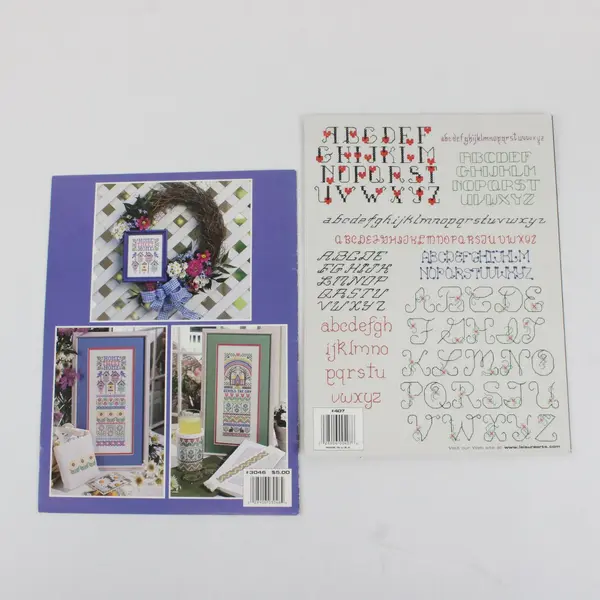 Lot 2 Vintage Leisure Arts Leaflets Sunny Samplers 20 Backstitch Alphabets