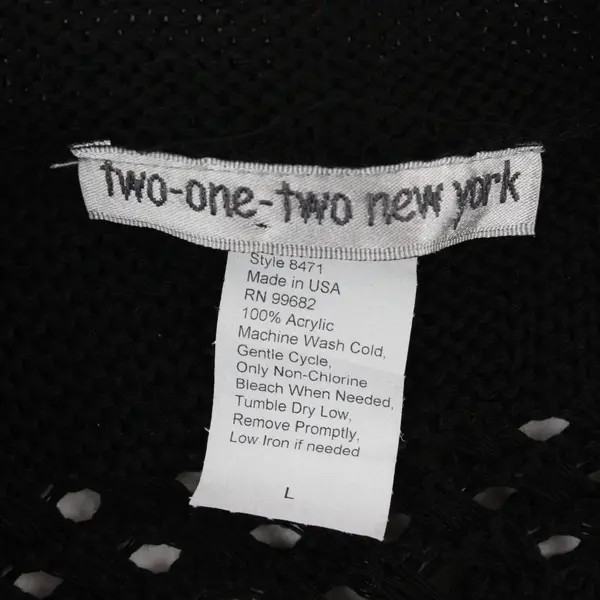 Two-One-Two New York Black Open Work Chunky Cropped Sweater Size L