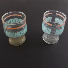 Set of 2 Vintage Anchor Hocking Peekaboo Leaf Juice Glasses