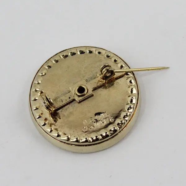 Vintage Round White Mother of Pearl Gold Tone Brooch Pin 1-1/4"