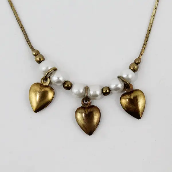 Vintage Faux Pearl Gold Tone Heart Pendant Necklace 18in