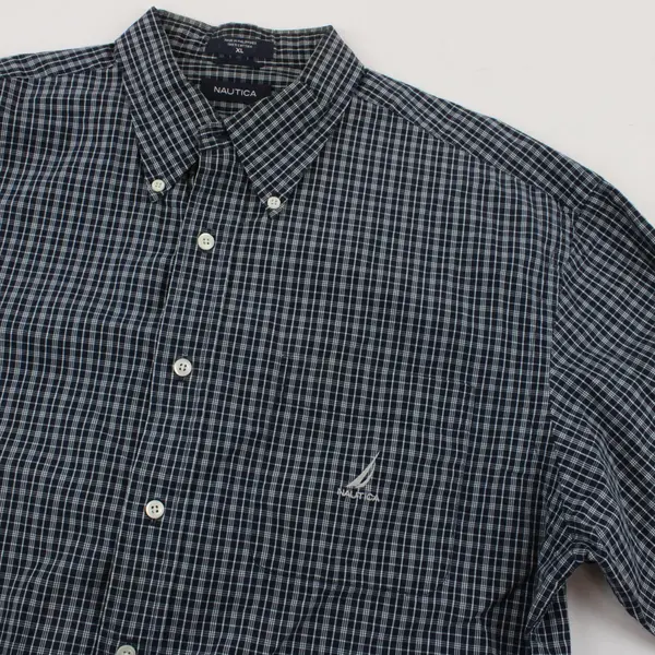 Nautica Mens XL Navy White Plaid Long Sleeve Button Down Shirt FLAW