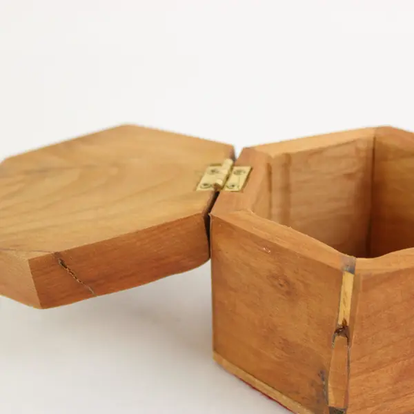 Vintage Carved Wood Hexagonal Flower Trinket Box 4in