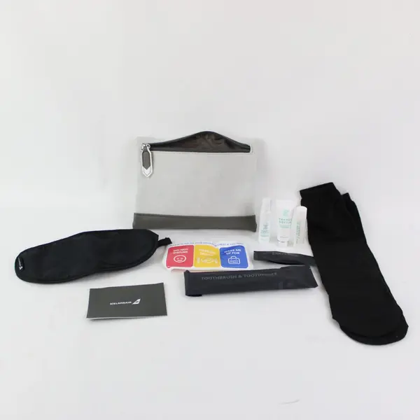 Icelandair Airline Amenity Kit Travel Pouch New